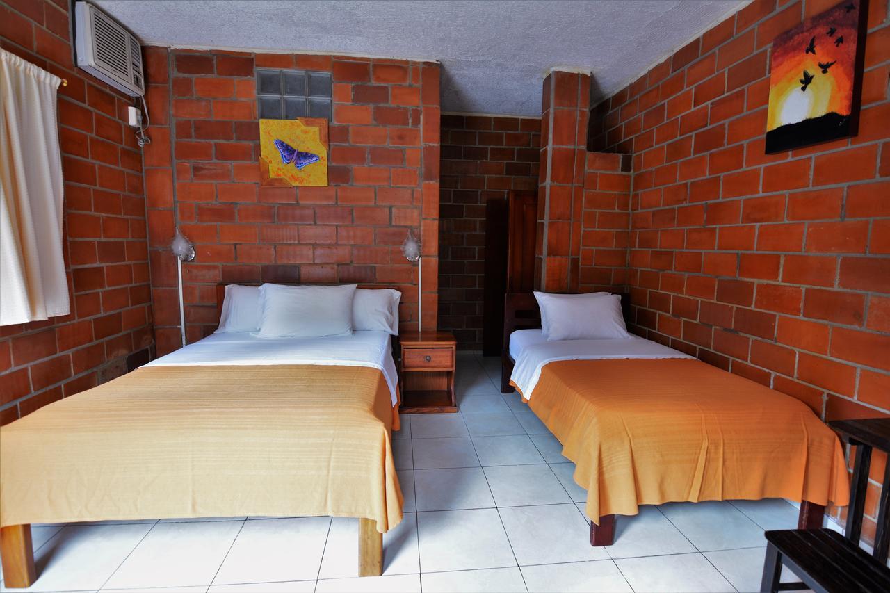 Hosteria Las Heliconias Тена Екстериор снимка